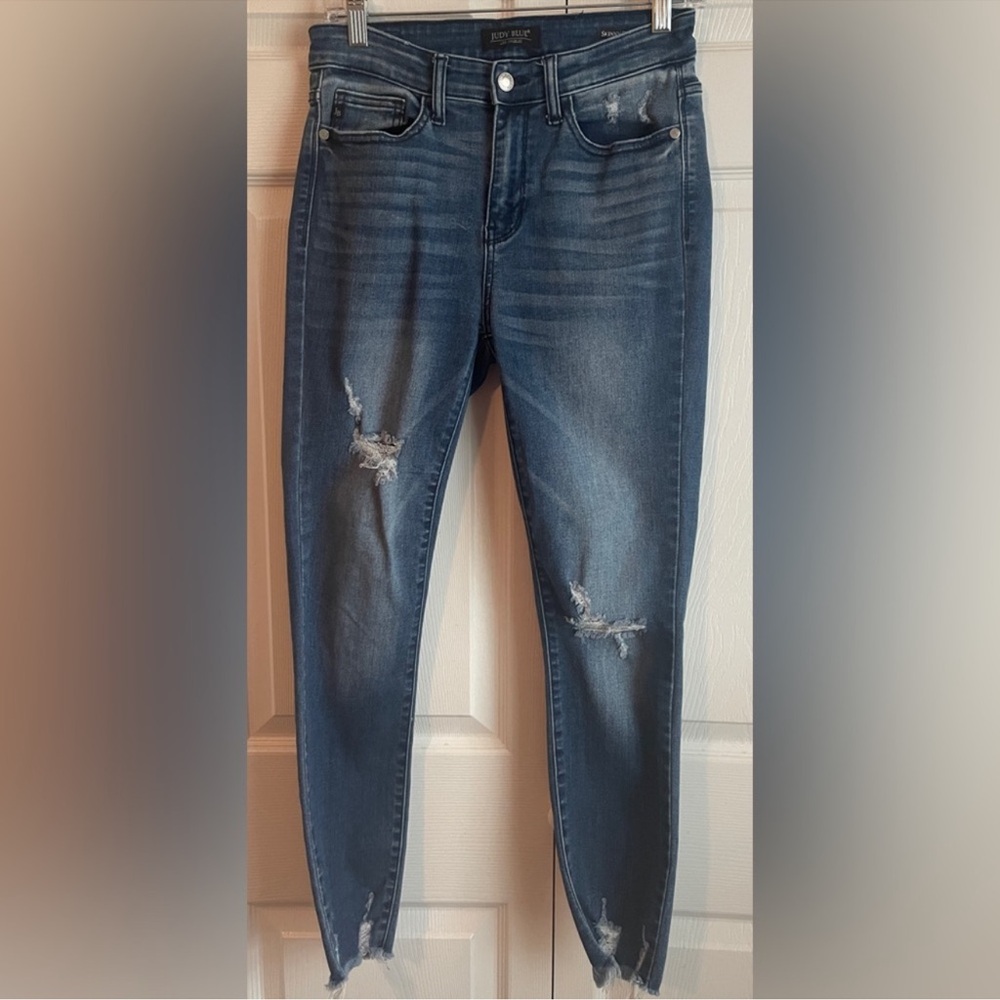 Judy Blue Distressed Raw Hem Skinny Fit Blue Jeans Size 7/28